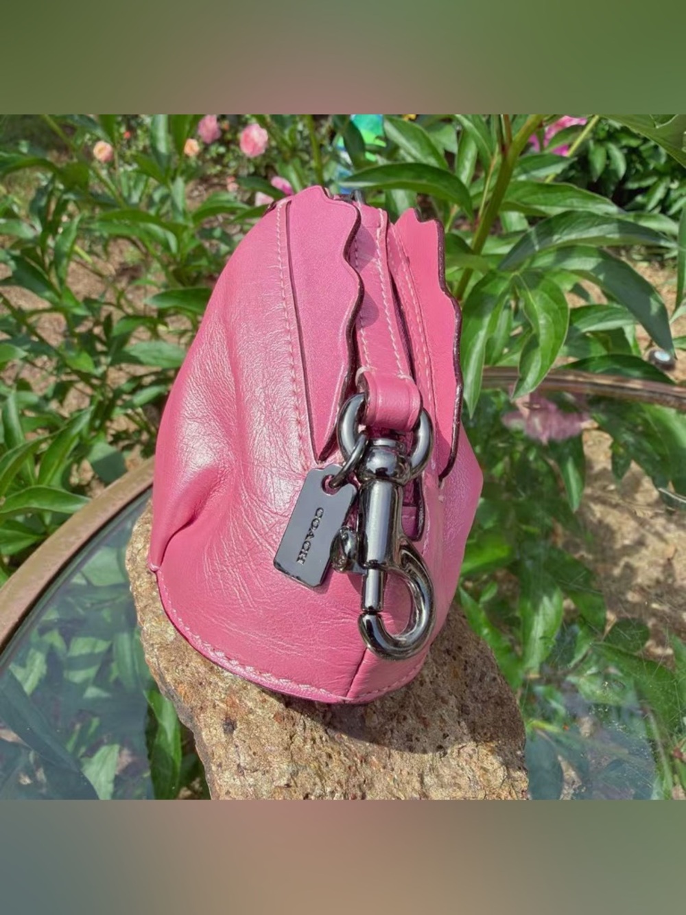 EUC Coach Uni Coin Case 22939 - Picture 4 of 8